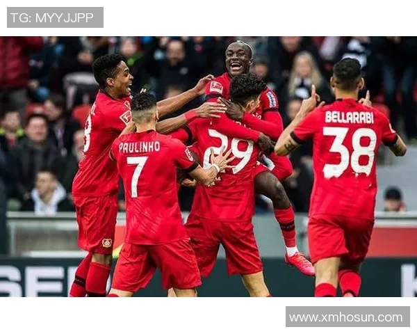 弗兰克福客场绝平门兴，保持不败势头持续霸主地位